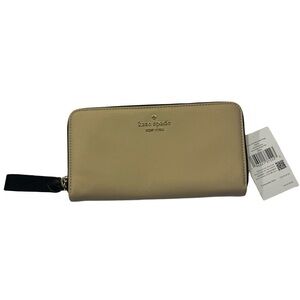 NWT Kate Spade Chelsea Large Continental Zipper Close Wallet Beige/Black Color